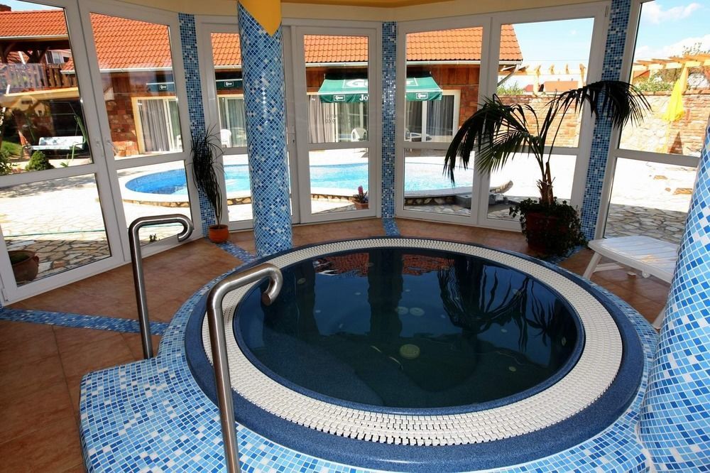 Gasthaus Joo-Wellness Pension Rábapaty Esterno foto